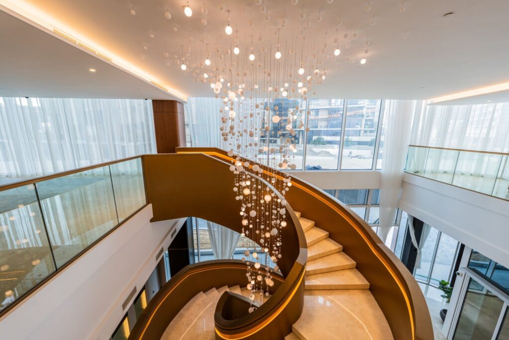 HILTON GARDEN INN & Embassy Suites (4)